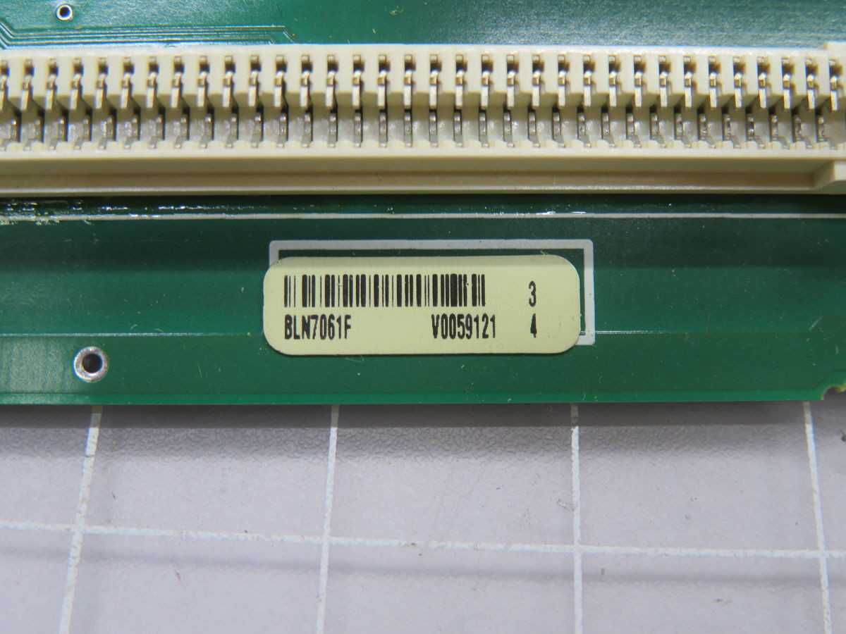 MOTOROLA B8712590 BLN7061F CIRCUIT BOARD T261520 - PCB CIRCUIT BOARDS