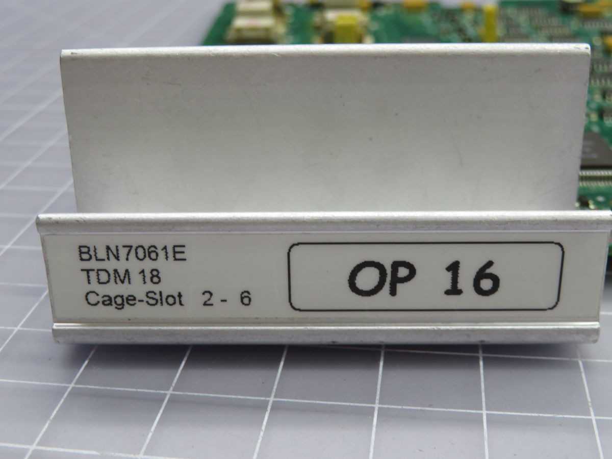 MOTOROLA BLN7061E PC CIRCUIT BOARD T261521 - PCB CIRCUIT BOARDS