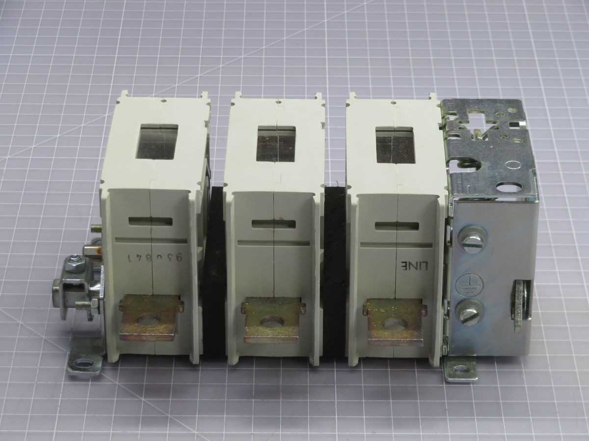 ABB 22663 OETL-NF200-S Disconnect Switch T258932 For Reliable Power Control - DISCONNECT SWITCHES