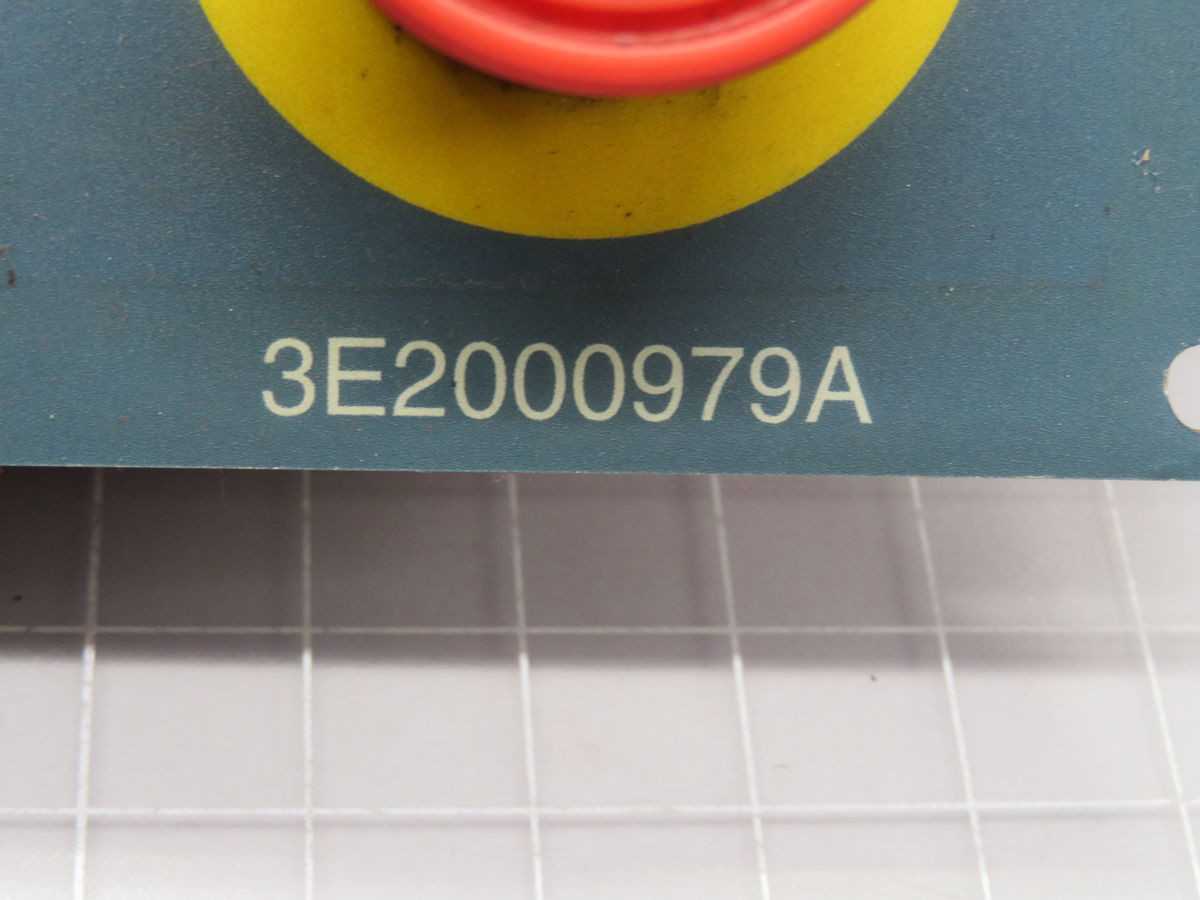 FANUC 3E2000979A OPERATOR PANEL T267591 - OPERATOR INTERFACE PANELS