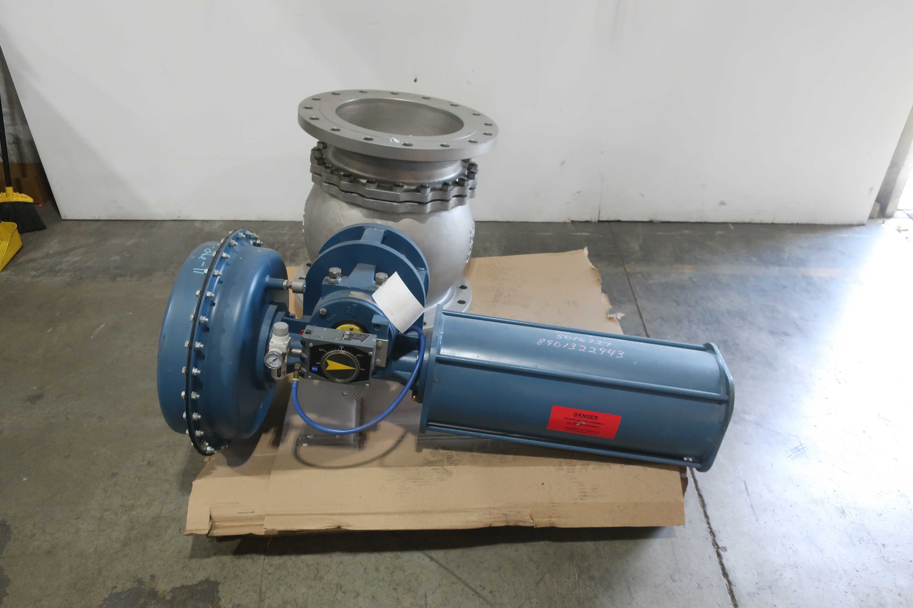 SKU 1772489 - DEZURIK 551 V-PORT 16 IN CONTROL VALVE - CONTROL VALVE