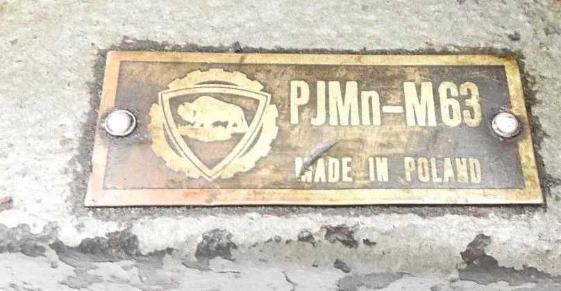 BISON ROUND STOCK VISE PJMN-M63, 4" HORIZONTAL/VERTICAL - MACHINING TOOLING & PARTS