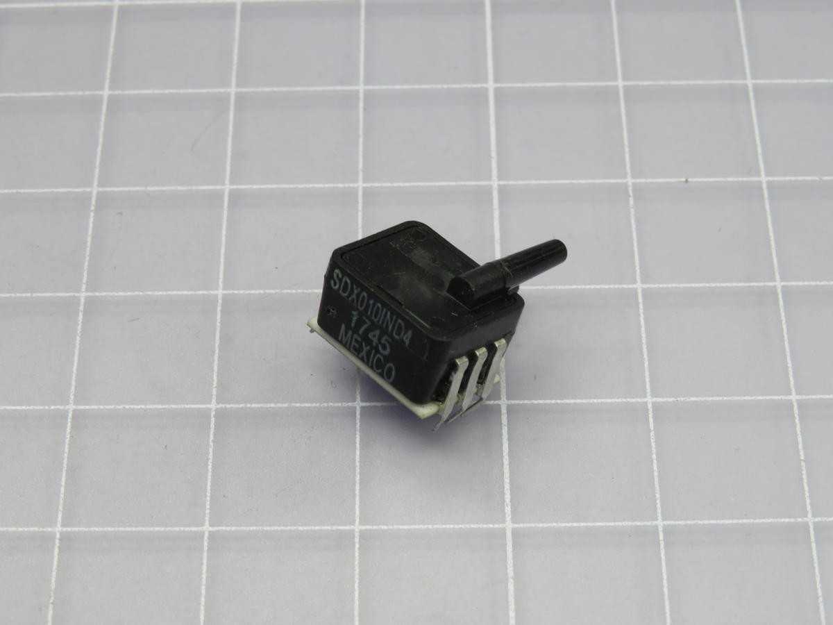 Lot of 50 Honeywell SDX010IND4 Silicon Pressure Sensor - SENSORS