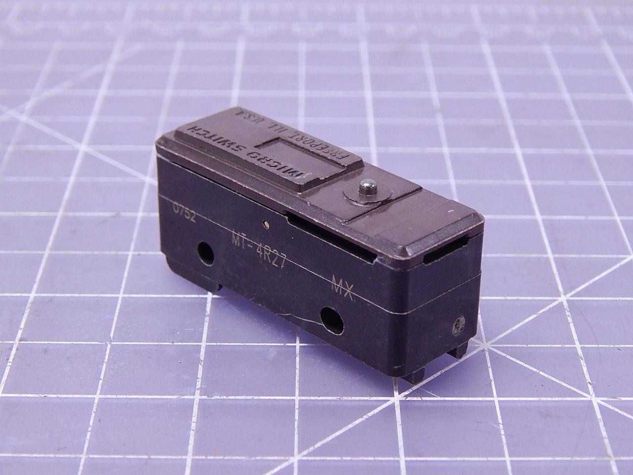 Lot of 225 Micro Switch MT-4R27 Basic / Snap Action Switches Large Basics - SWITCHES Lot of 225 Micro Switch MT-4R27 Basic / Snap Action Switches Large Basics - SWITCHES