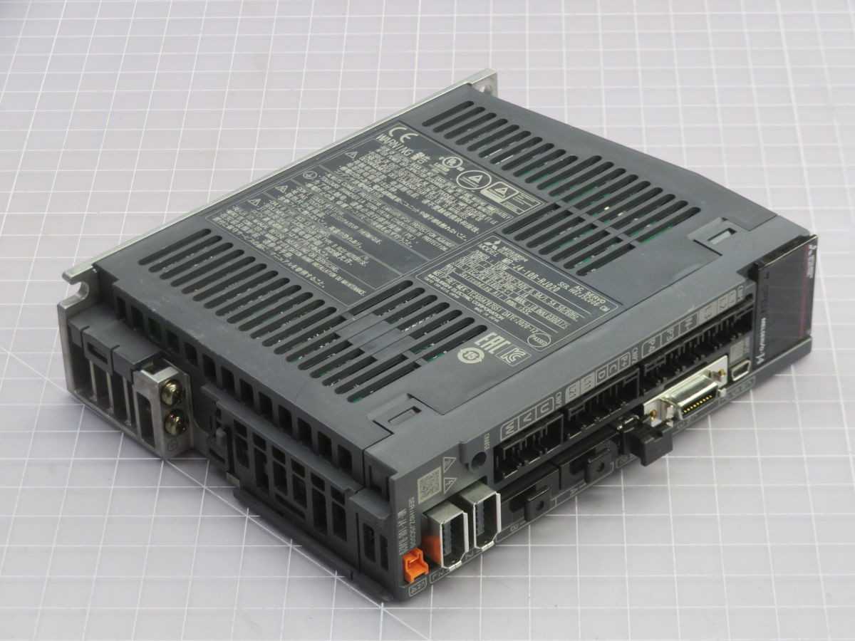 Mitsubishi MR-J4-10B-RJ020 AC Servo Drive T262939 - SERVO