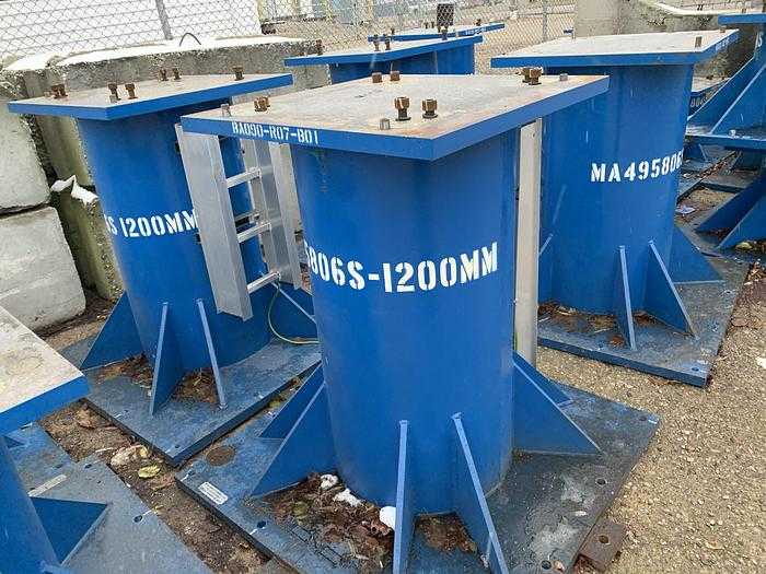 2011 UTICA RISER F2000-M900 HEAVY-DUTY STAND, 1200MM ELEVATION, INDUSTRIAL USE, BLUE FINISH - ROBOT PARTS