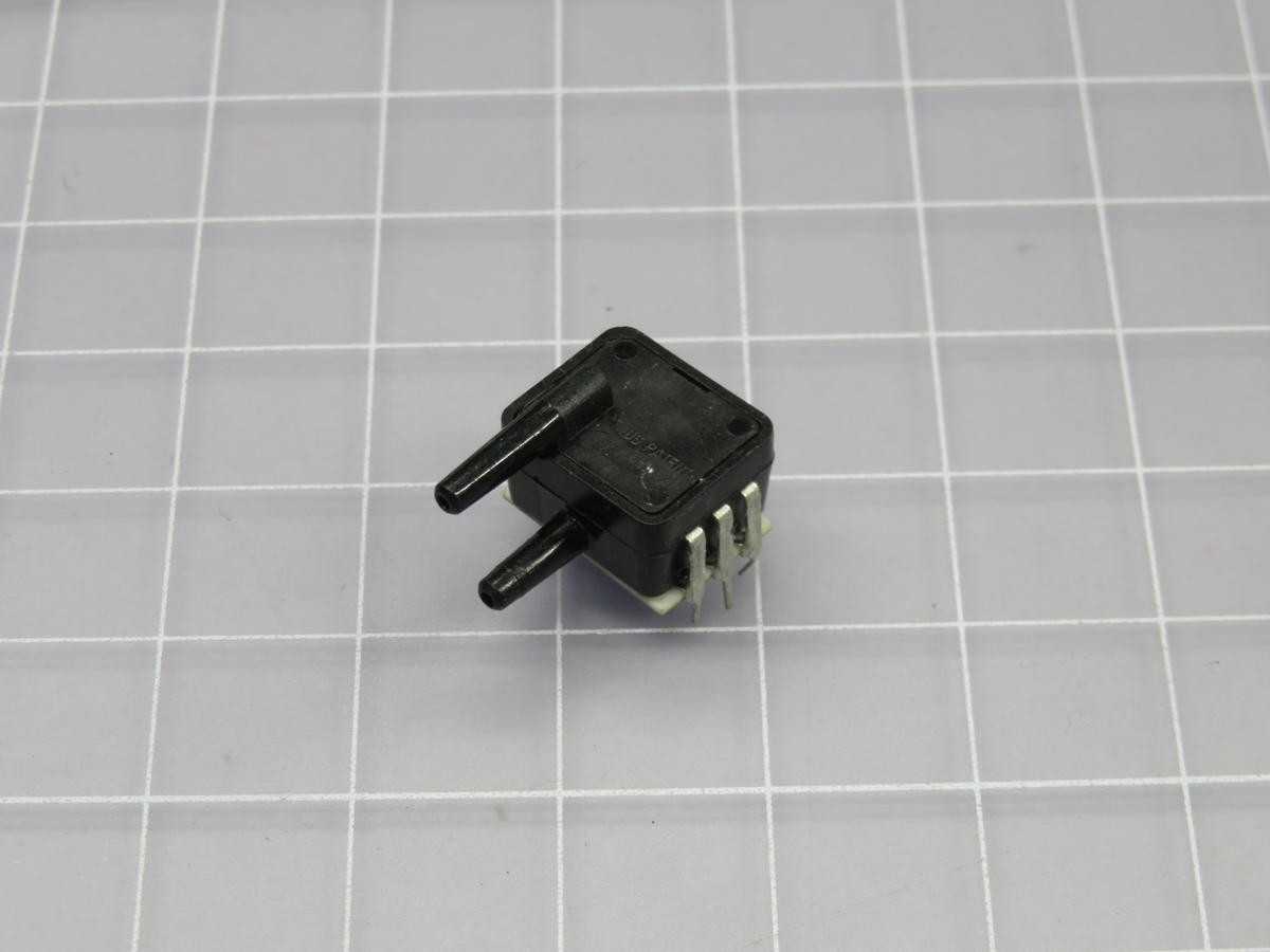 LOT OF 20 HONEYWELL SDX05D4 PRESSURE SENSOR - SENSORS