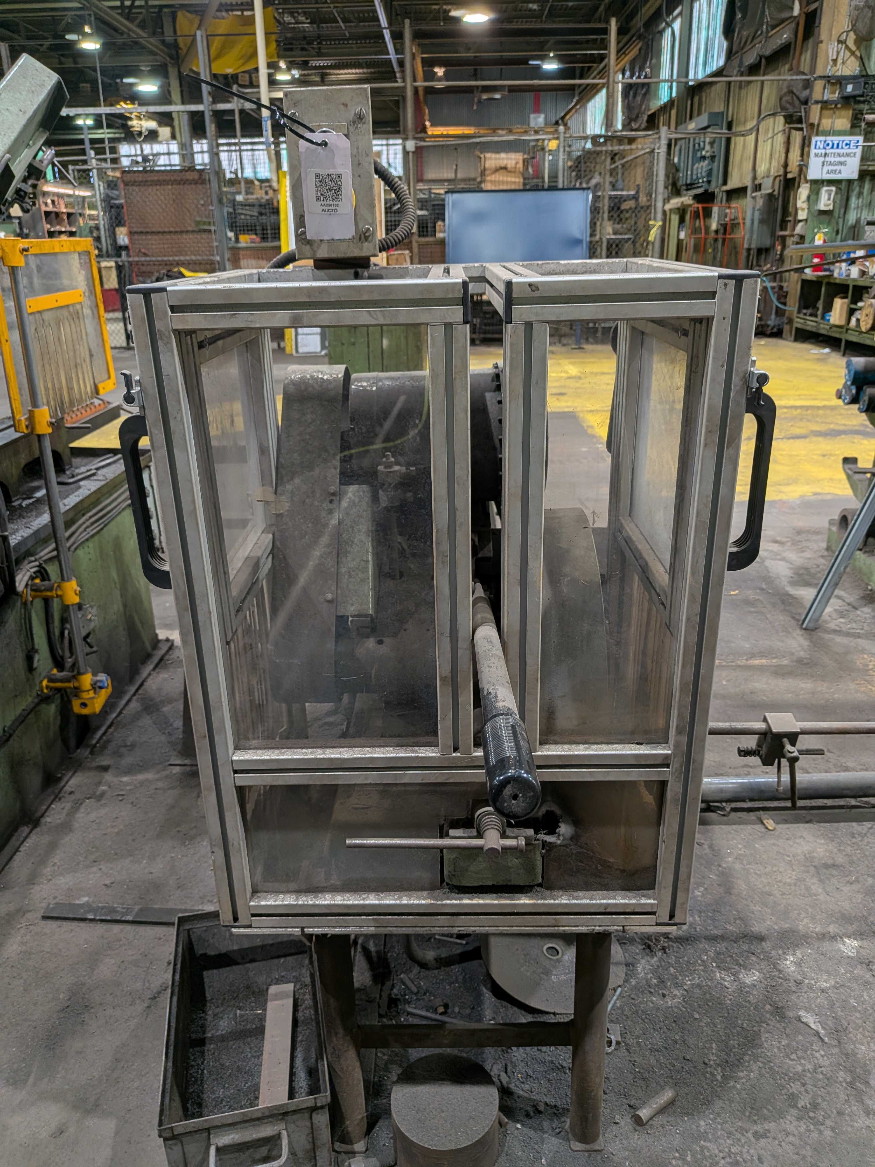 Jet COM-16 Grinding Machine, 3 HP Leeson Motor, 16in Wheel, 1740 RPM, 230/460V, 3-Phase - GRINDING MACHINES