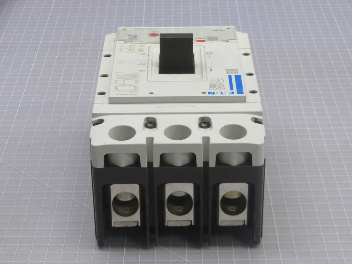 EATON PDG33G0300TFAJ Circuit Breakers, 3 Pole, 300 Amp Rating, 600 VAC, 35 KA INT@480V, T-M Trip - CIRCUIT BREAKERS