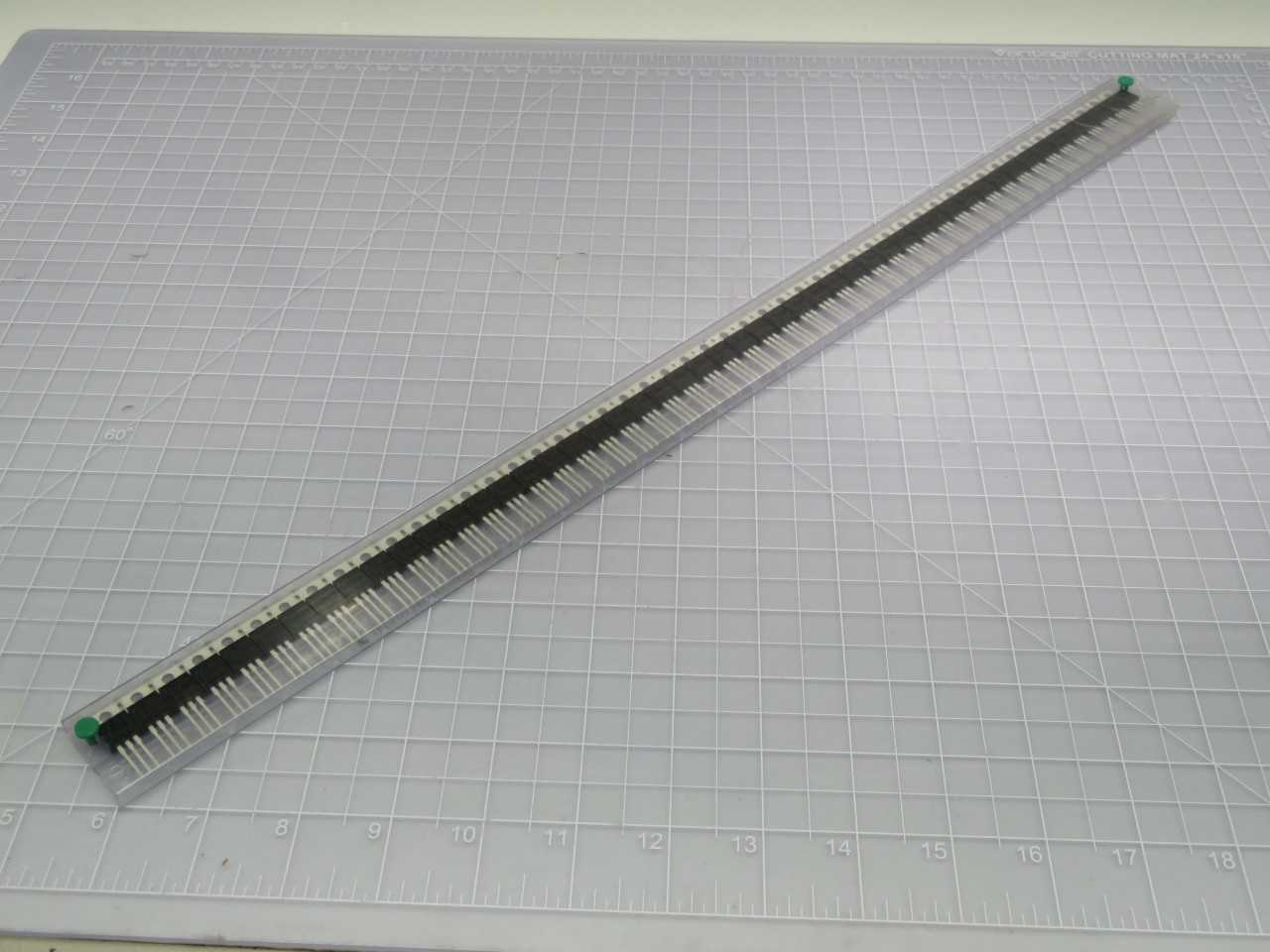 LOT OF 1000 MC7812ECT 89022 LINEAR VOLTAGE REGULATOR IC POSITIVE FIXED 1 OUTPUT 1A TO-220-3 - ELECTRONIC COMPONENTS