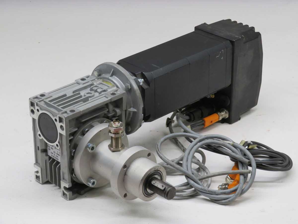 ESITRON ESIMOT32/3.241.100.001 SERVO MOTOR, 1.05 KW POWER, 3000 RPM SPEED, 3.3 NM TORQUE - INDUSTRIAL PARTS
