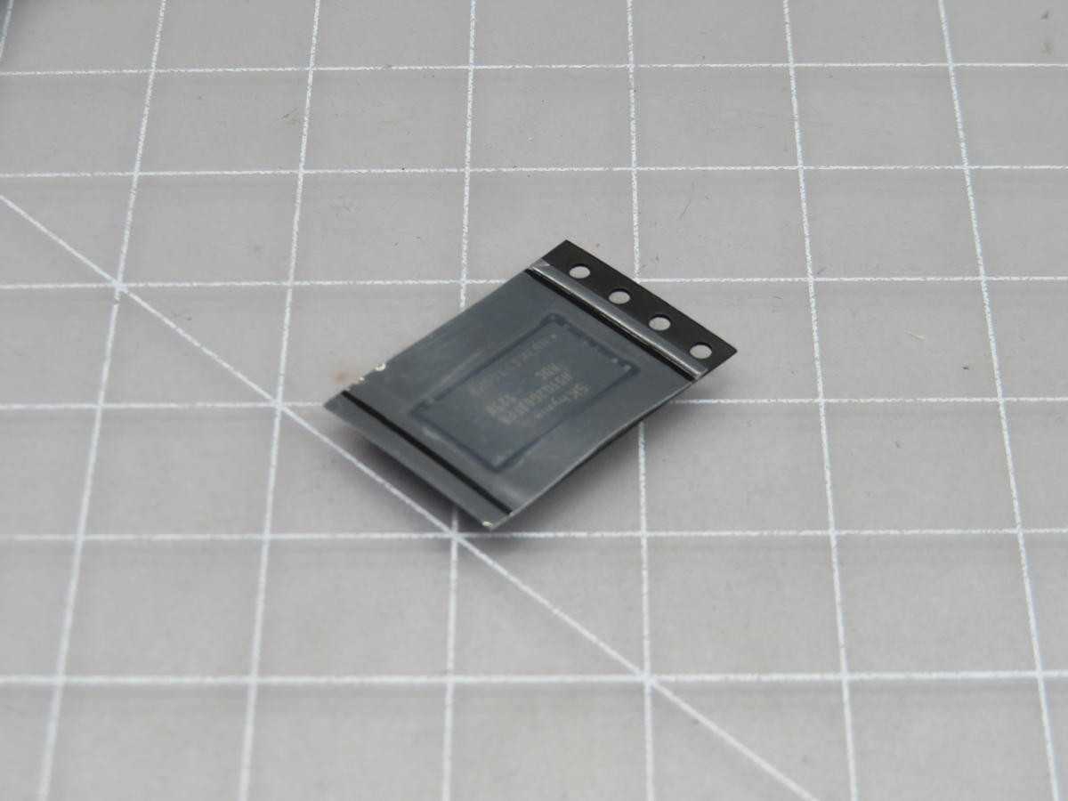 LOT OF 575 SK HYNIX HSTQ2G63FFR IC CHIPS - ELECTRONIC COMPONENTS