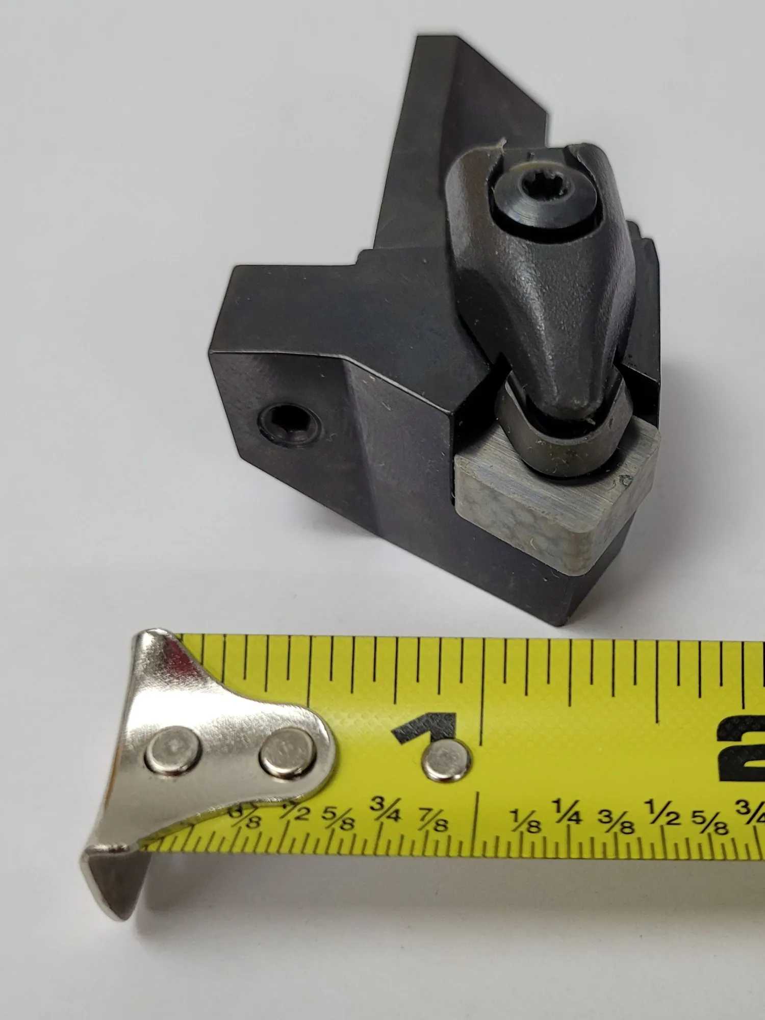 SANDVIK COROMANT CLAMP HOLD FOR INSERTS, MODEL 35-333141 R1 2M 0995132 - MACHINING TOOLING & PARTS