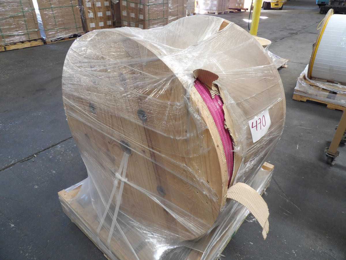 BELDEN FIEDH12AJ, OM4, 18 FIBERS (6 OS2, 12 OM4), STEEL ARMOR, 4700 MHZ.KM BW, 1346 FT LENGTH - FIBER OPTIC CABLE