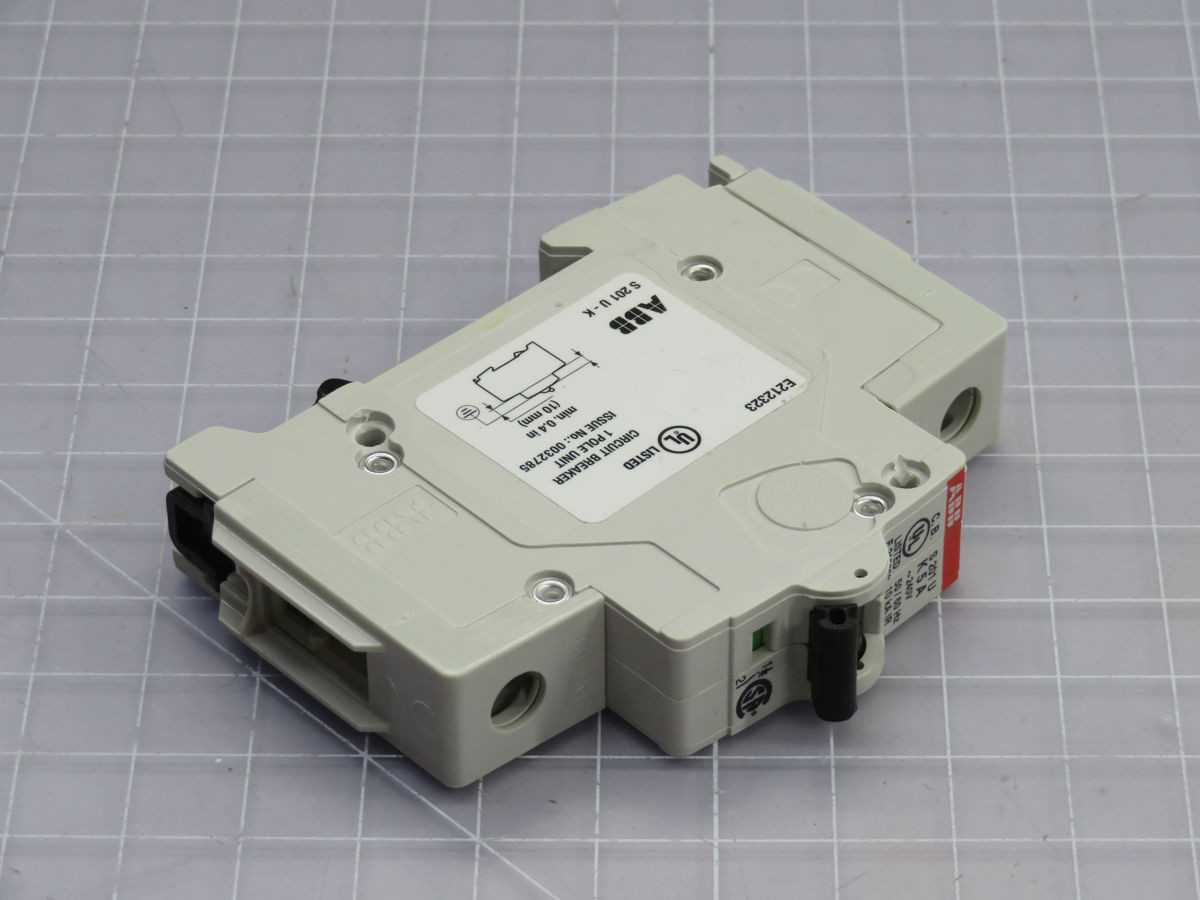 Lot Of 9 ABB S 201U-K5 Moulded Case Circuit Breakers T259311 - CIRCUIT BREAKERS