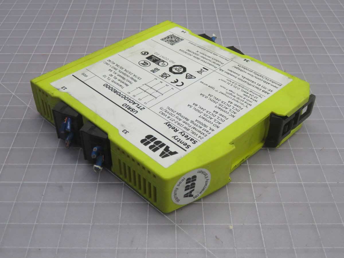 ABB 2TLA010070R0000 USR10 SAFETY RELAY T263643 - CONTACTORS
