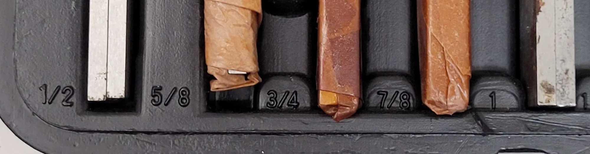 UNKNOWN BRAND 10 PAIR PARALLEL SET, 1/8″ THICKNESS, 1/2″ MIN TO 1-5/8″ MAX HEIGHT, 6IN LONG - MACHINE TOOLING