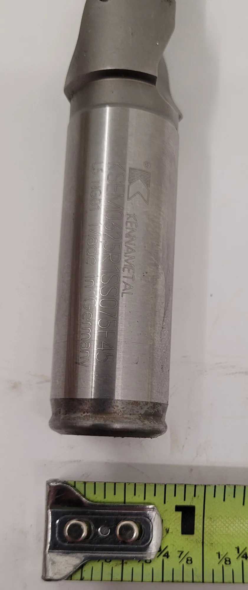 KENNAMETAL KSEM0625R1SS075F45 COOLANT THRU INDEXABLE DRILL, 5/8" CUT DIA, 3/4" SHANK - MACHINING TOOLING & PARTS