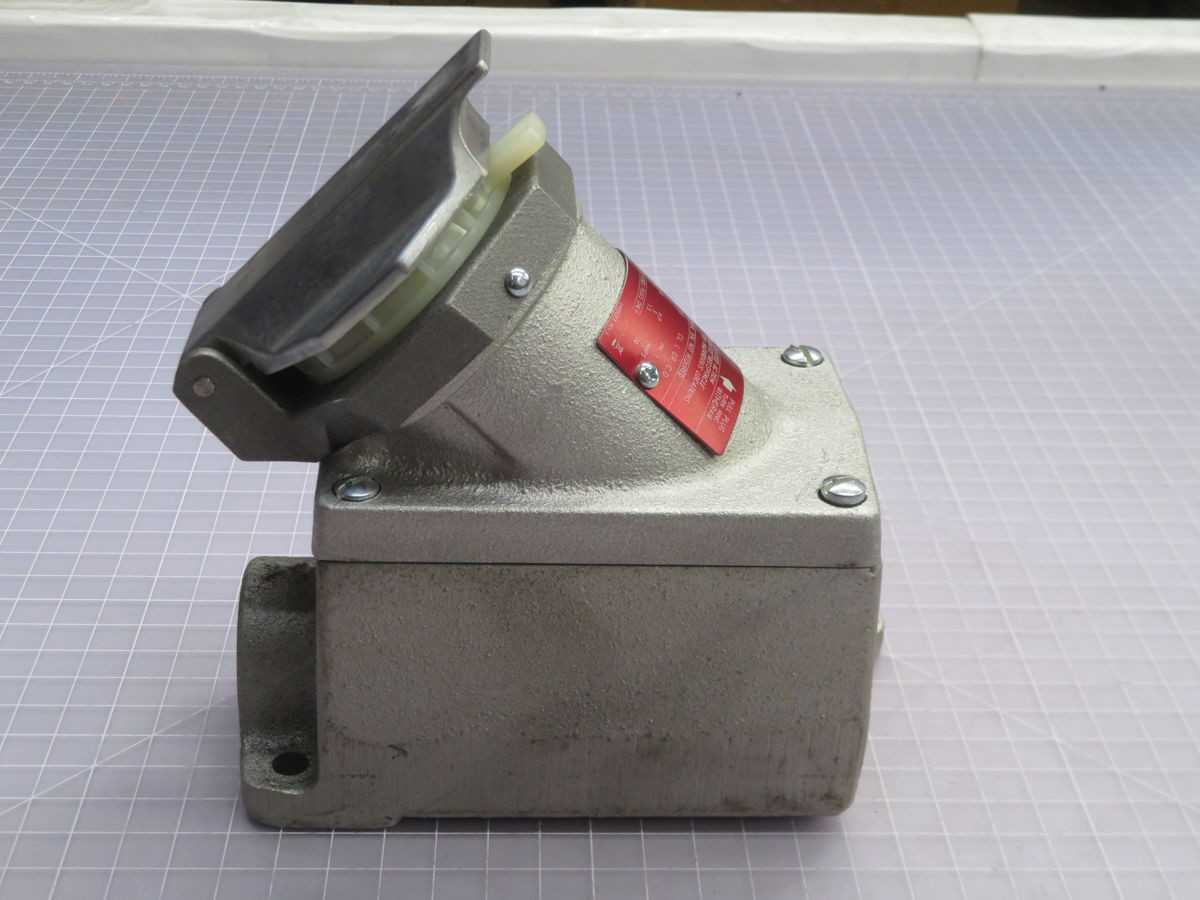 CROUSE-HINDS CPS532 301 PLUG T263830 - CIRCUIT BREAKERS
