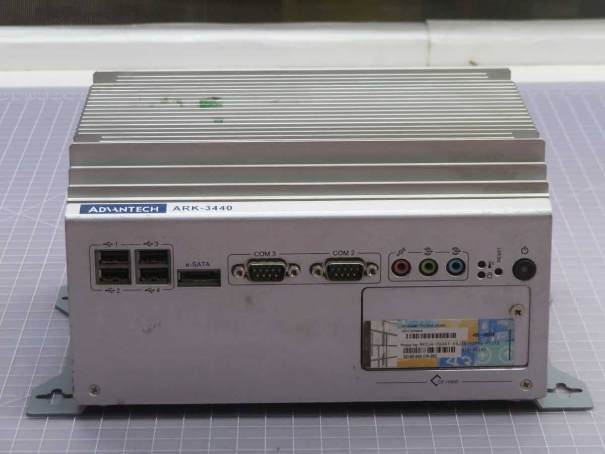 ADVANTECH ARK-3440 42C-00022 // 00180966536862 COMPUTER T265568 - INDUSTRIAL PARTS