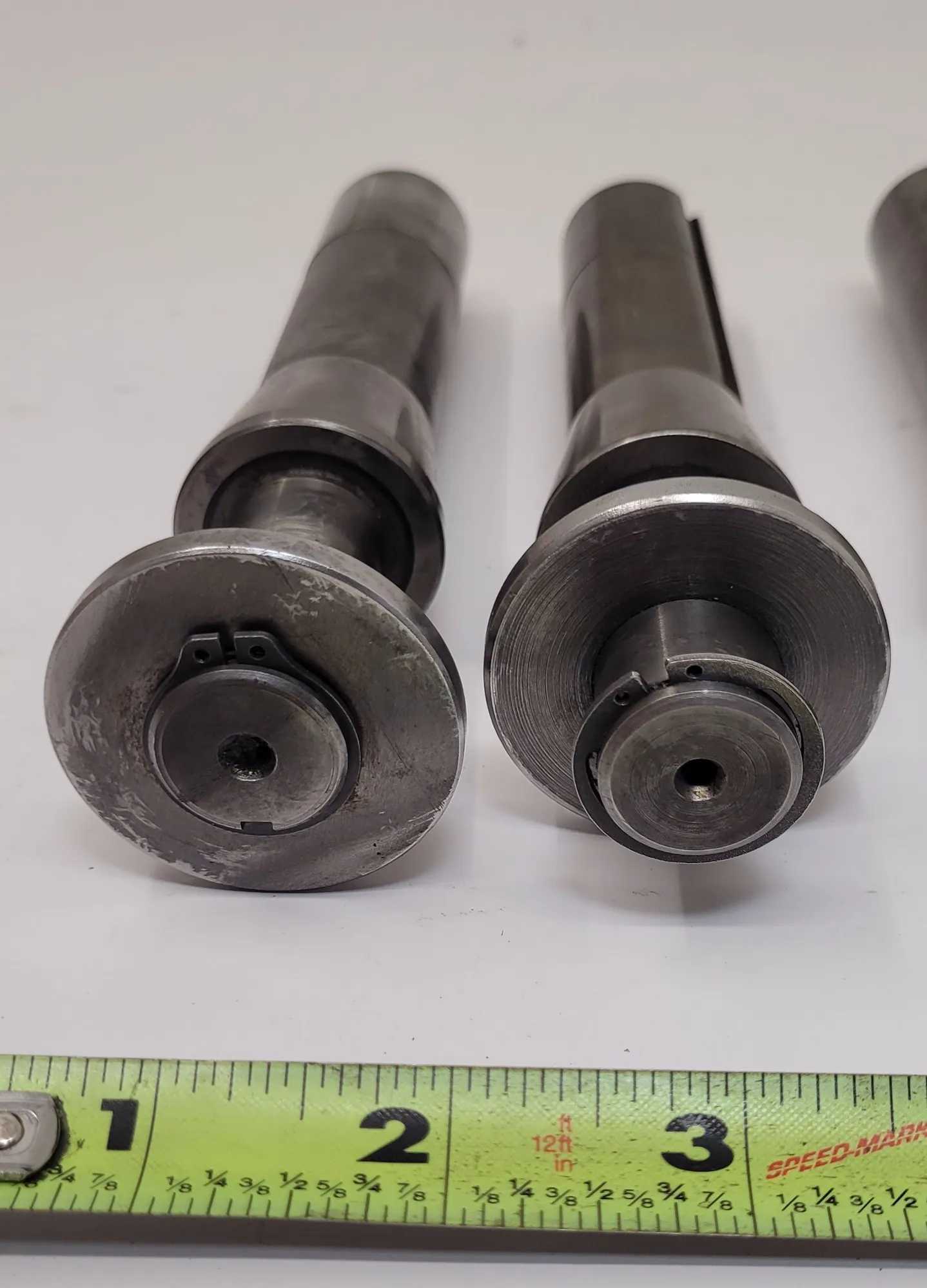UNBRANDED R8 TOOL HOLDERS, SET OF 6, INCLUDING 1/4IN, 3/8IN, 1/2IN, AND 3/4IN SIZES. - MACHINE TOOLING