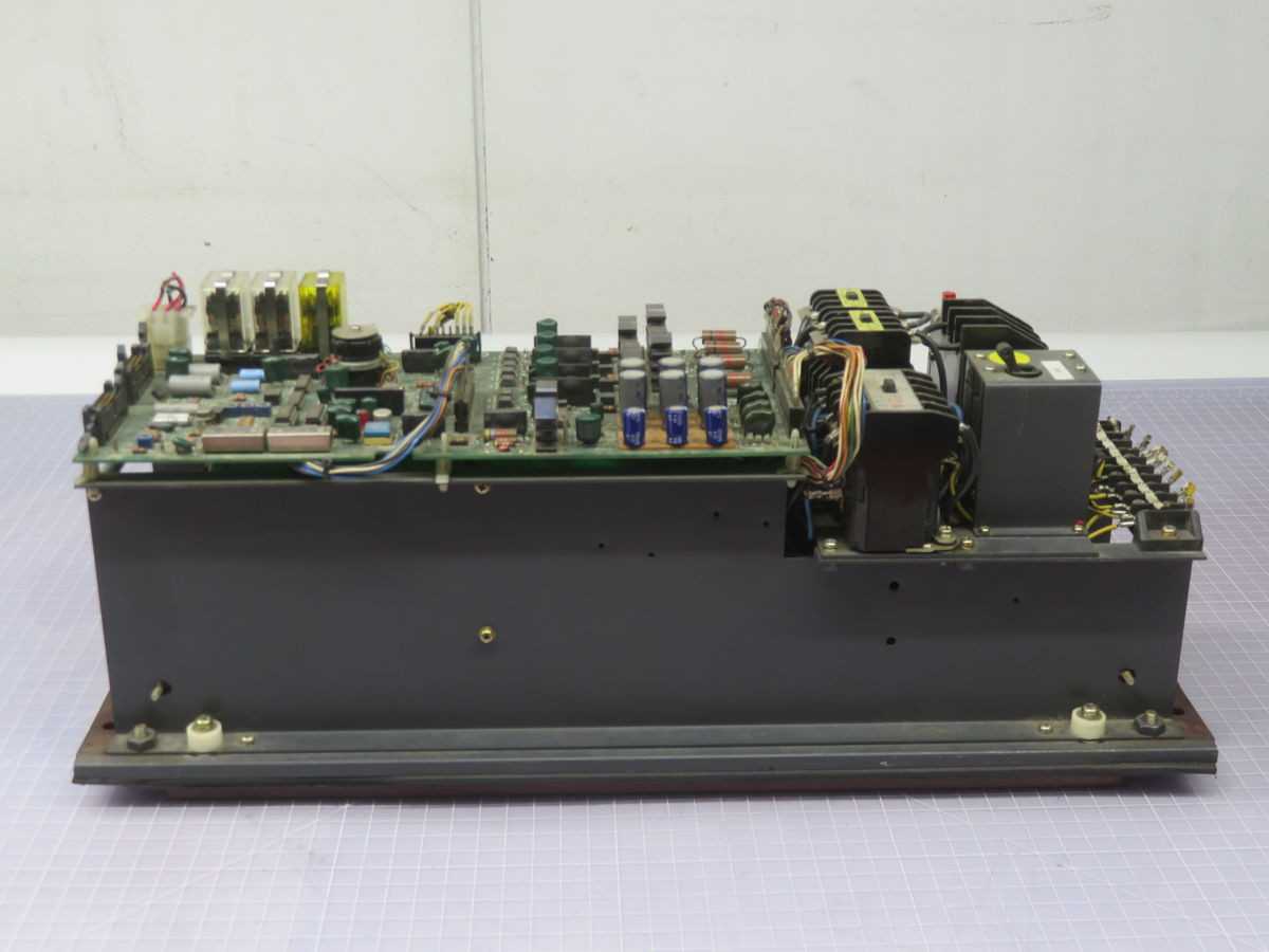 YASKAWA CPCR-MR 152G SERVO DRIVE T264706 - SERVO DRIVES