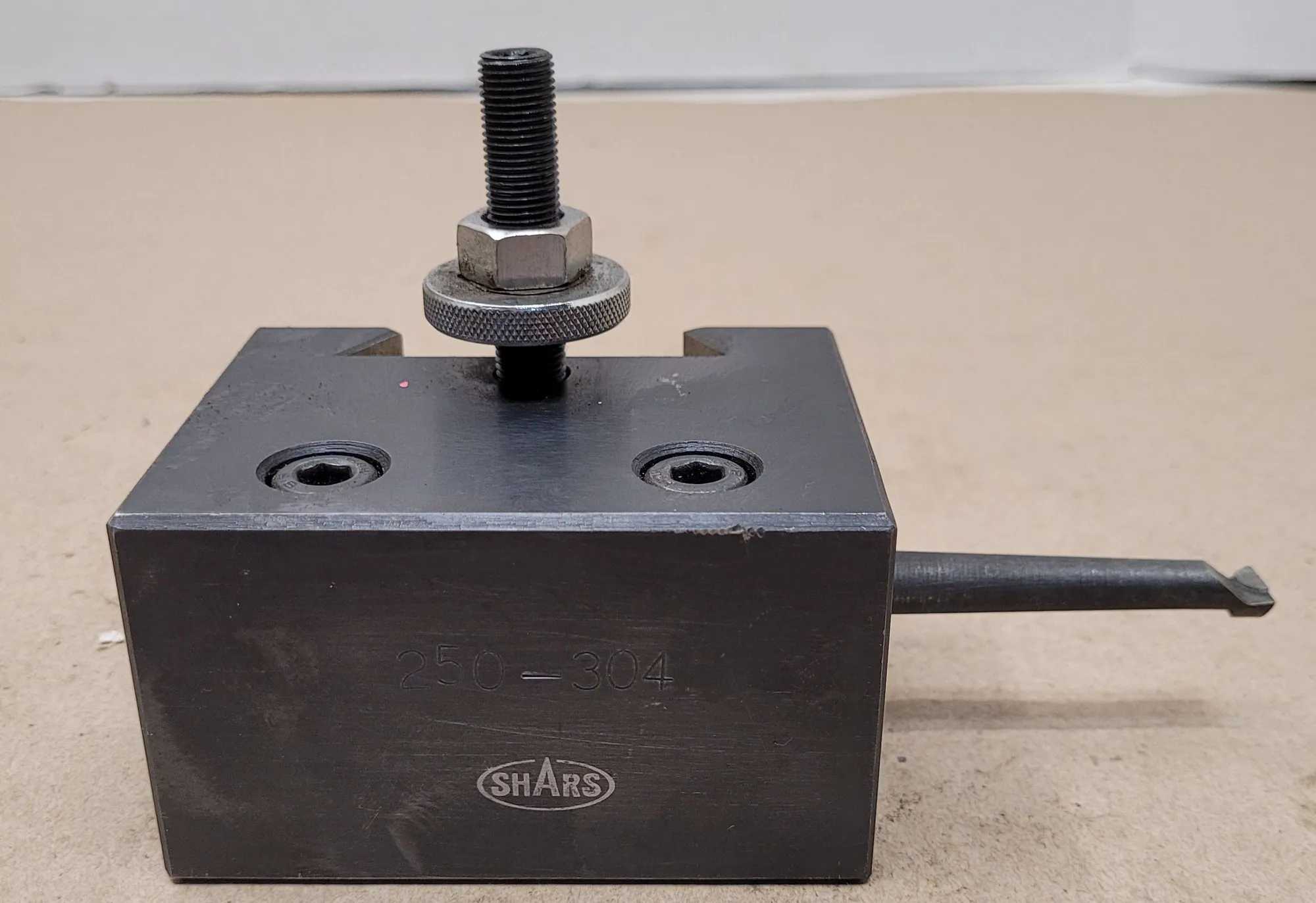 SHARS 250-304 BORING BAR HOLDER W/ TOOL (1" BORE SIZE, 13-18 SWING) - MACHINE TOOLING