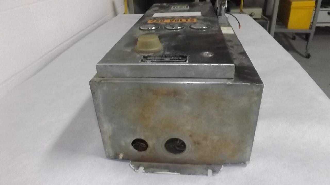 Square D 8538 SBW13 Starters, Nema Size 1, Fusible Switch, Nema Type 12, 30A Disconnect - AUTOMATION & CONTROLS