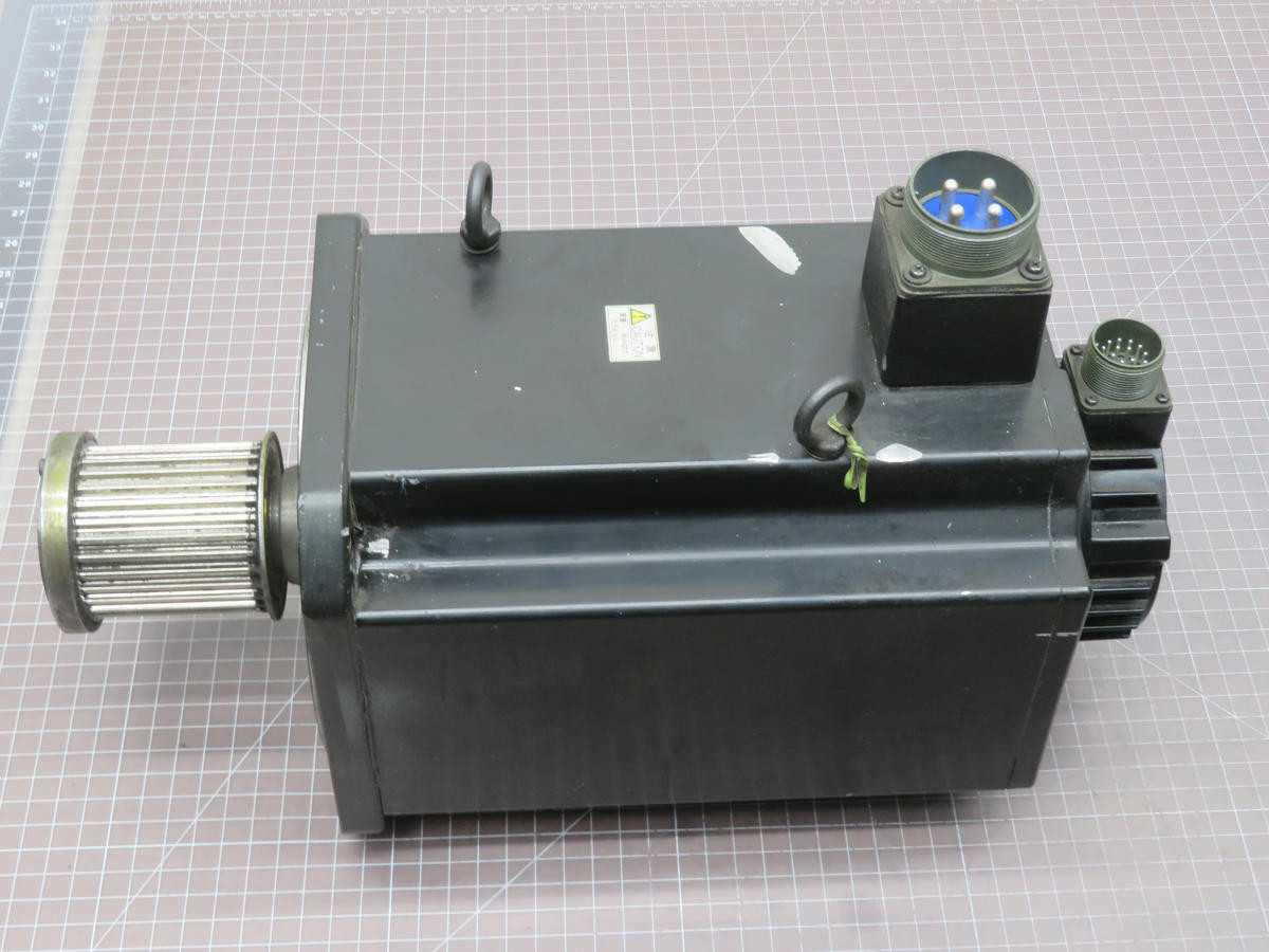 SANYO DENKI P60B2211KVXV22 SERVO MOTOR, 11.0 KW POWER, 70.0 NM TORQUE - SERVO MOTORS