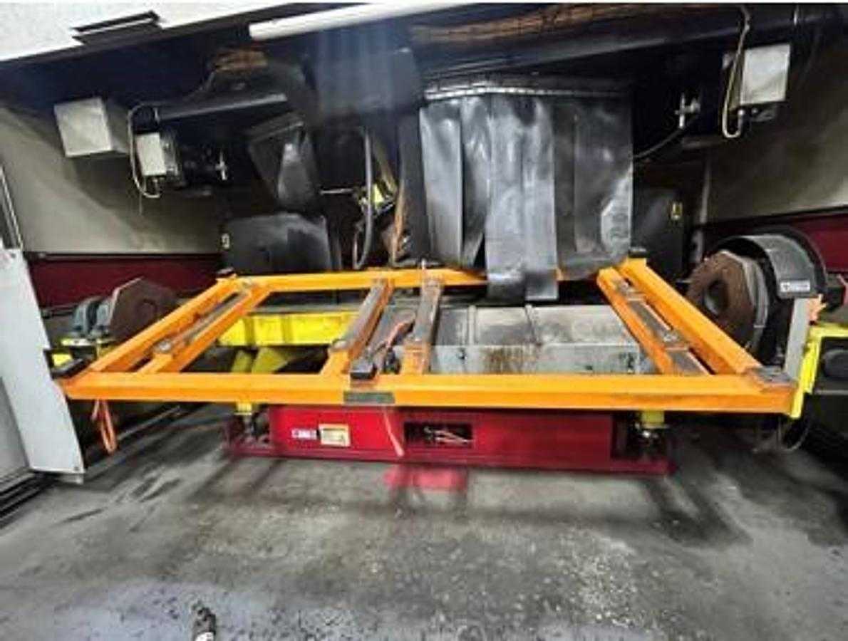 2015 GENESIS/FANUC DUAL ARCMATE 100IC/12 WELDING CELL, 12KG PAYLOAD, 1420MM REACH, R-30IB CONTROLLER - ARTICULATED ROBOTS