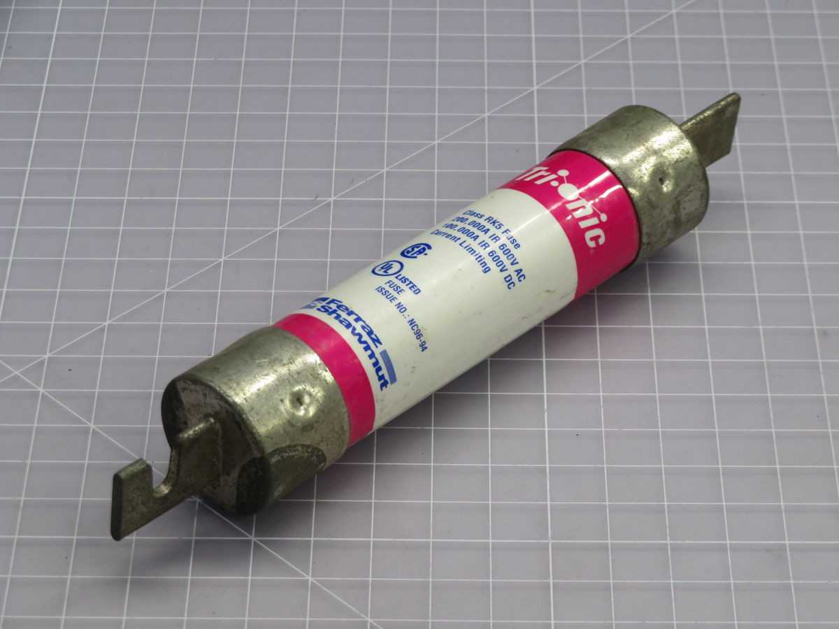 LOT OF 10 FERRAZ SHAWMUT TRS80R FUSE T262264 - FUSES