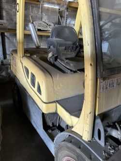 2005 Hyster H60FT LPG Sit-Down Forklift - 6000 lb Capacity, 7.10 ft Turning Radius - SIT-DOWN FORKLIFTS