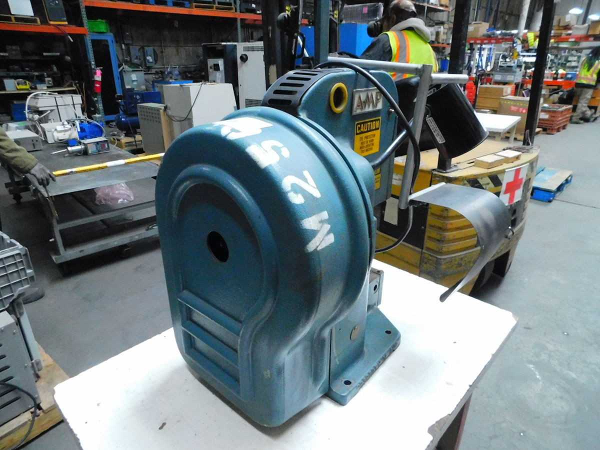 AMP 565435-5 CRIMPING PRESS - PRESSES