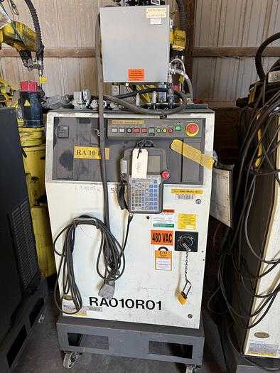 2000 FANUC ARCMATE 120I ROBOT, 16KG PAYLOAD, 1542MM REACH, RJ3 CONTROL, 6 AXES - ARTICULATED ROBOTS