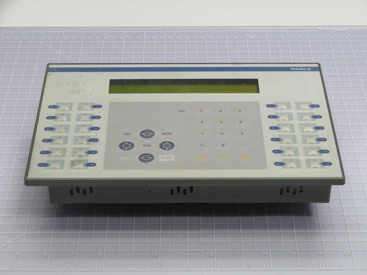 Schneider E015110 Control Panels Interfaces, 24VDC, 10W Power, Mono 2X40 Display, 12 Keys - OPERATOR CONTROLS