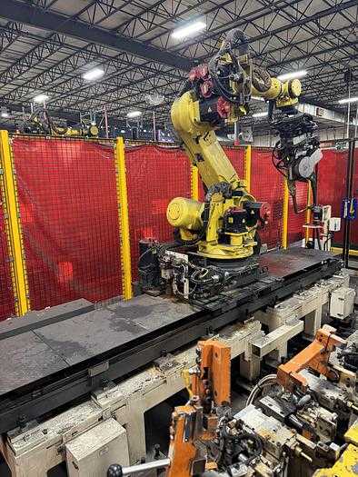 2014 FANUC R-2000iB/165F Articulated Robot, 165kg Payload, 2655mm Reach, R-30iB Controller - ARTICULATED ROBOTS