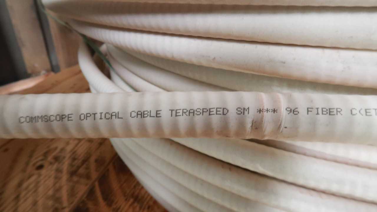 COMMSCOPE P-096-MZ-8W-F12WH SM FIBER OPTIC CABLE, 96 FIBER, 11.7 MM OD, OS2 G.652.D - FIBER OPTIC CABLE