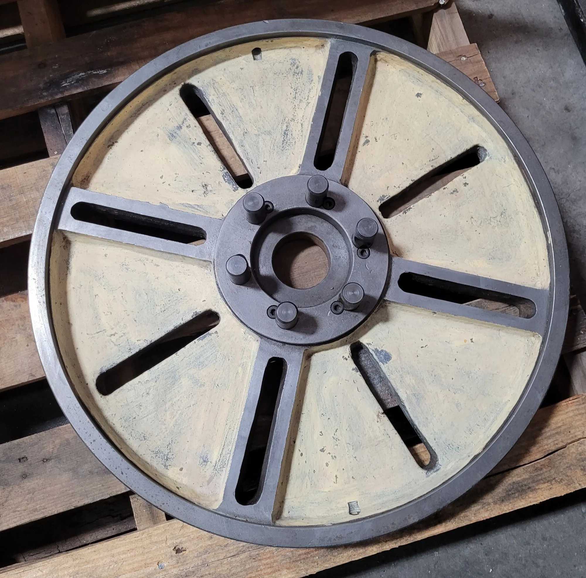 D1-6 LATHE FACE PLATE – 22” OVERALL DIAMETER, 2-1/2” THROUGH HOLE, D1-6 MOUNT, 6 PINS - MACHINING TOOLING & PARTS