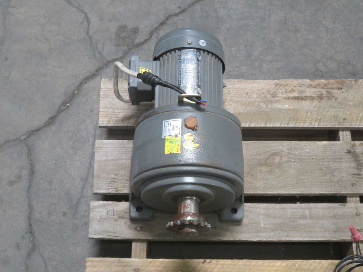CHENG PANG PRECISION (CPG) GB755-2008 CH-5 THREE-PHASE GEARED MOTOR ASSEMBLY T269547 - GEAR REDUCERS