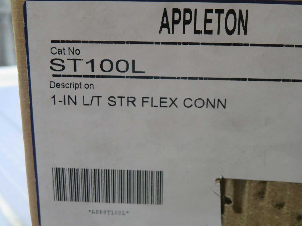 LOT OF 27 APPLETON ST100L LIQUIDTIGHT CONDUIT CONNECTOR T264932 - CONDUIT