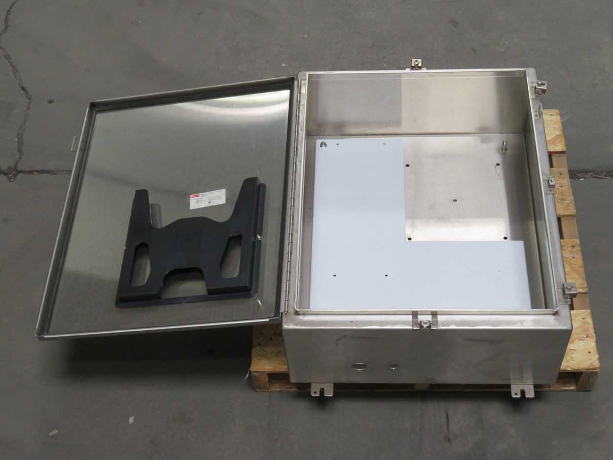 Hoffman A30H2410SS6LP Enclosures, 762x610x254 mm, 304 SS, NEMA 3R, 4, 4X, 12 - ELECTRICAL ENCLOSURES