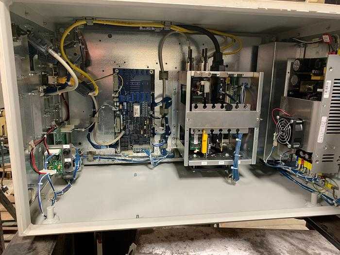 2008 TRUMPF TRUDISK 8002 LASER WELDER - 8000W, IP54, 4 CABLES, COMPACT SIZE - LASER WELDERS