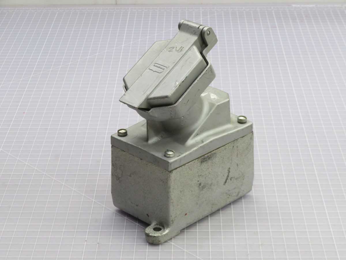 EATON ENRC22202 RECEPTACLE T261838 - ELECTRICAL RECEPTACLES