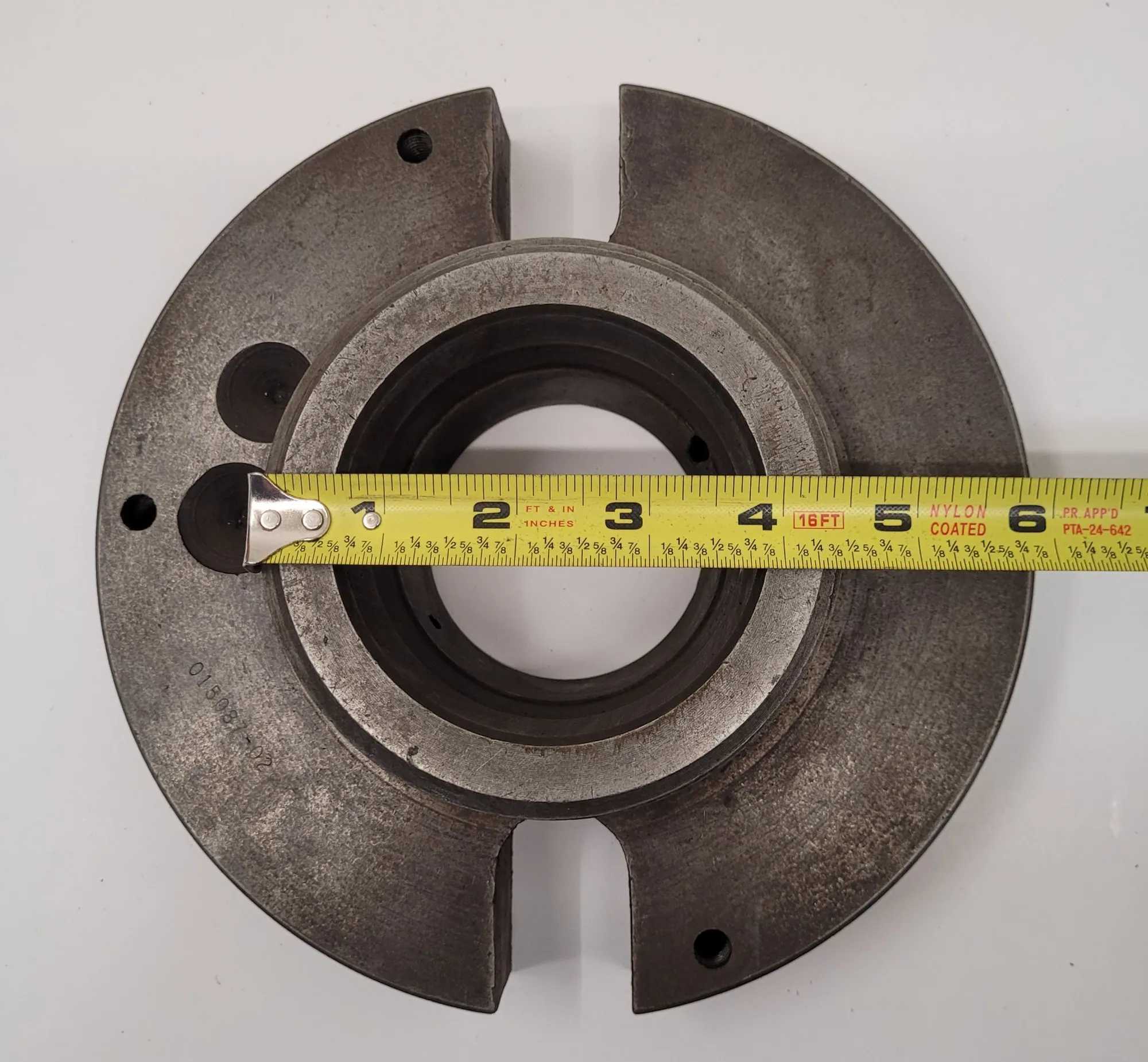 8" FACE PLATE W/ L-0 MOUNT, OVERALL DIAMETER: 8”, CENTER HOLE OD: 4.5”, CENTER HOLE ID: 3.25" - MACHINE TOOLING
