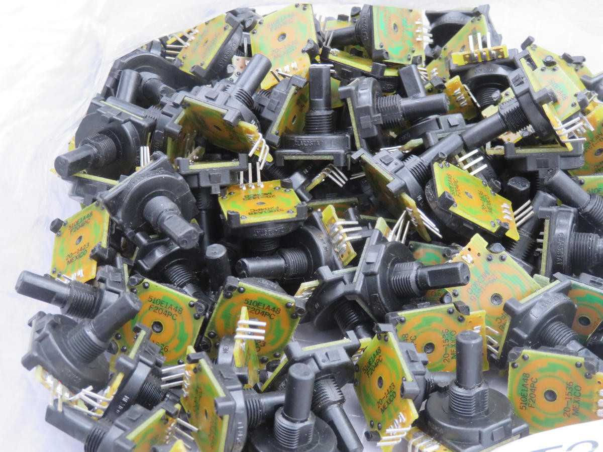 LOT OF 120 HONEYWELL 510E1A48F204PC SPEED & POSITION-RESISTIVE&OPTICAL - SWITCHES