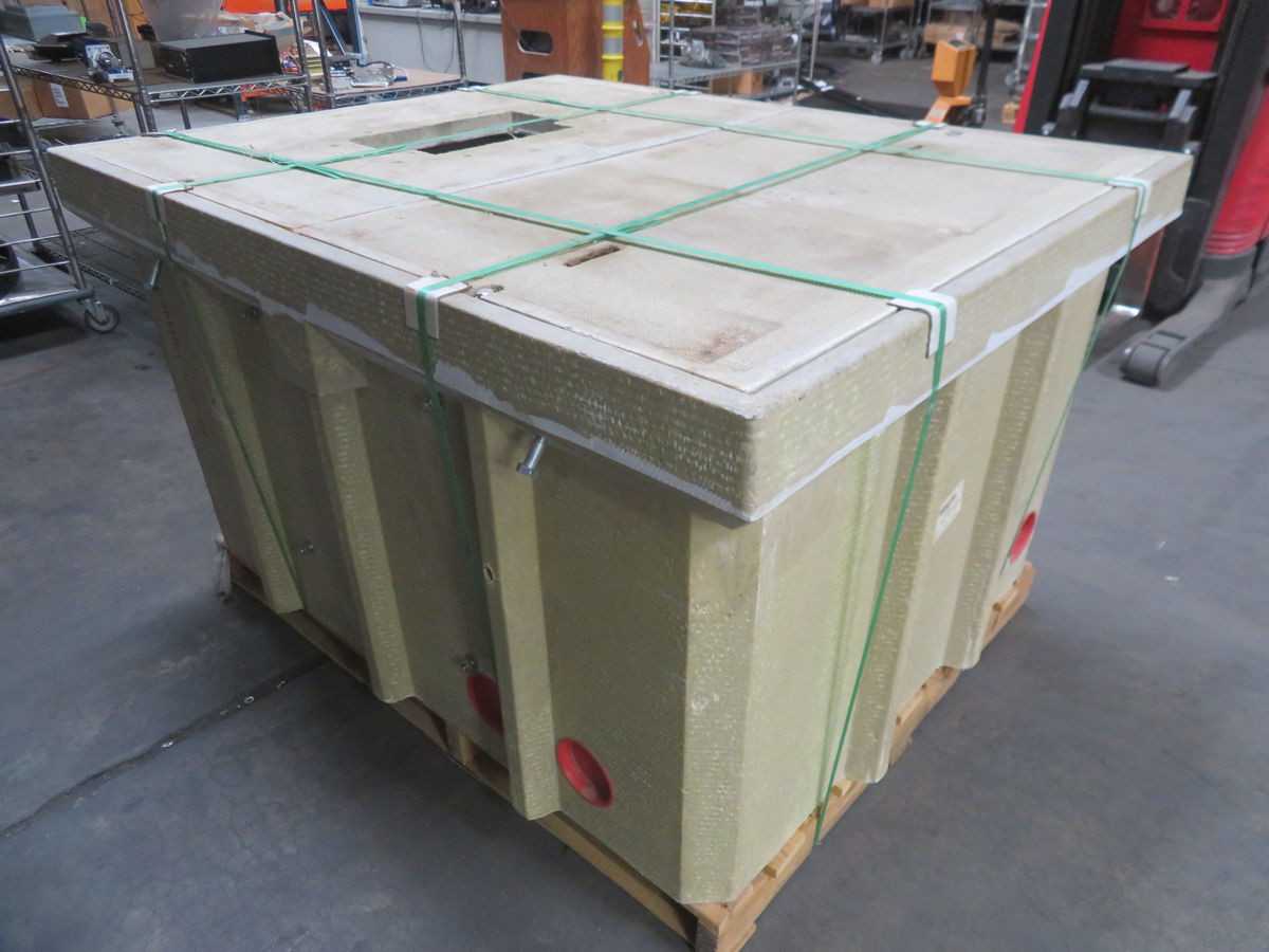 ADC 1404469 AK4860B101 Handhole And Cover Kit 65X55X36 - ELECTRICAL ENCLOSURES