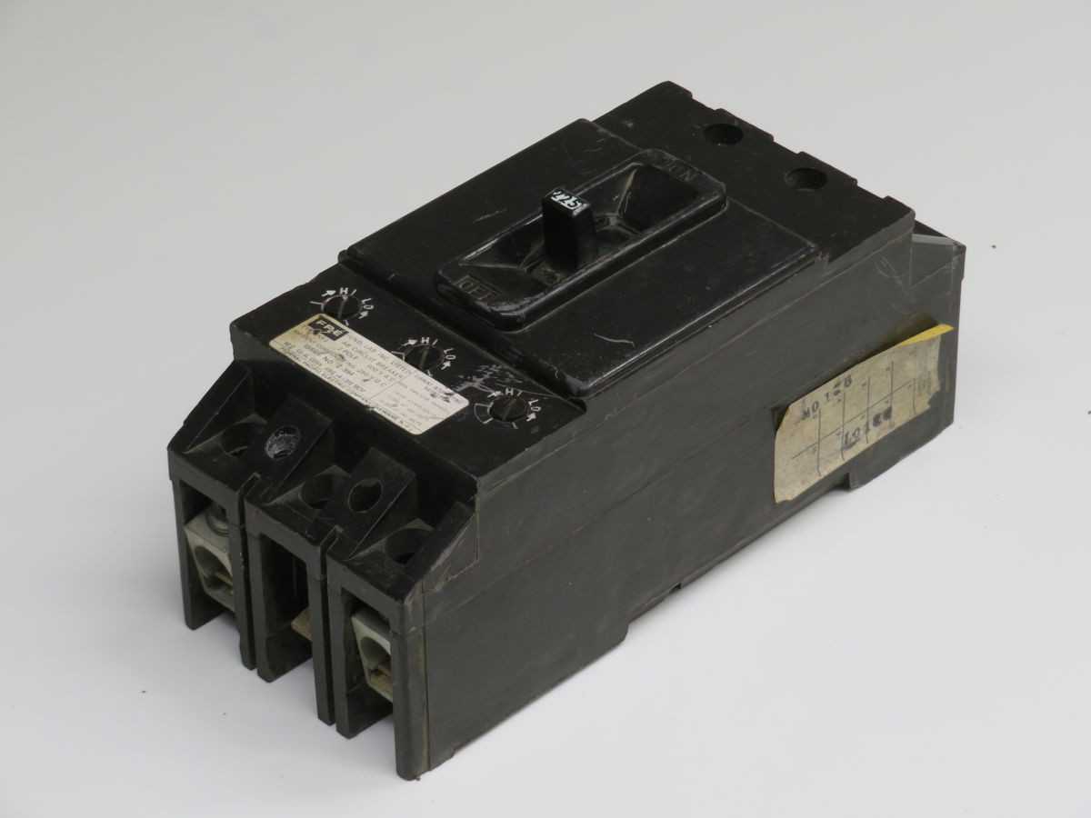 FPE NFJ MOLDED CASE CIRCUIT BREAKER T256434 - CIRCUIT BREAKERS