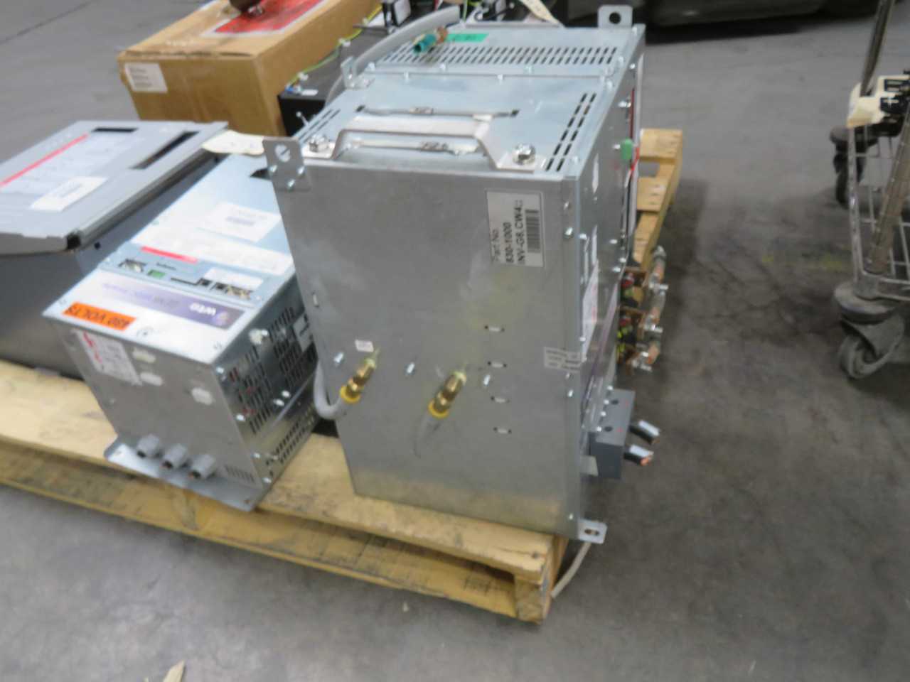 WTC 902-1200 INVERTER, MFDC, 350-500 VAC VOLTAGE, 109 KVA POWER, 1200A CURRENT - WELDING EQUIPMENT
