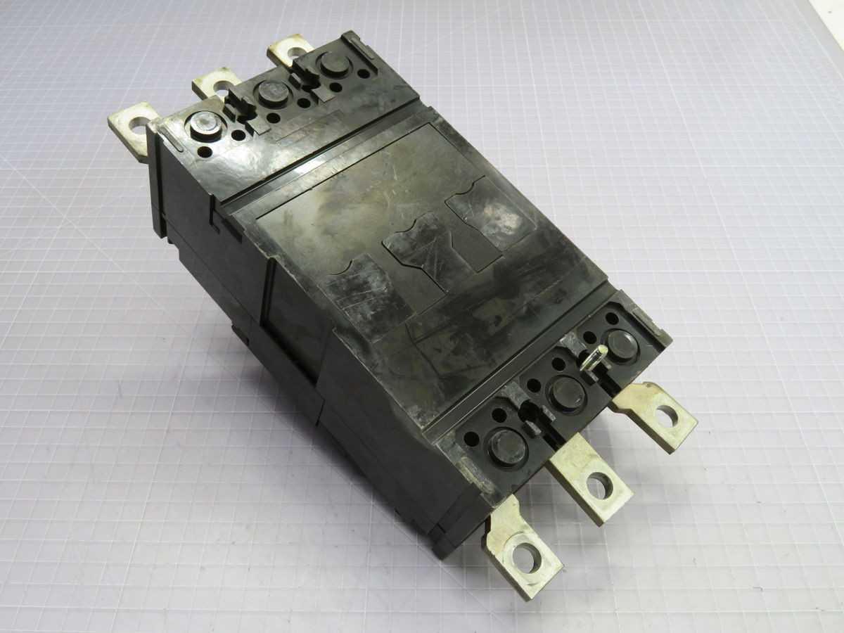 FUJI ELECTRIC EG403B CIRCUIT BREAKER T259473 - CIRCUIT BREAKERS