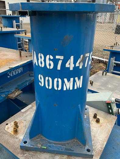 2011 UTICA ARCMATE 120IC RISER, 900MM HEIGHT, HEAVY-DUTY, PASSIVE MECHANICAL STRUCTURE - ROBOT PARTS